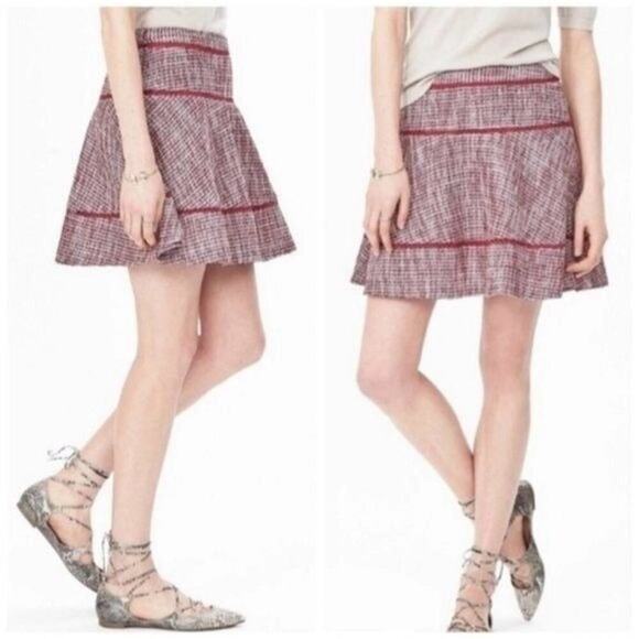 NEW Banana Republic Tweed Skirt Size 4 Mini Flare Mauve Berry Fully Lined - Picture 1 of 8